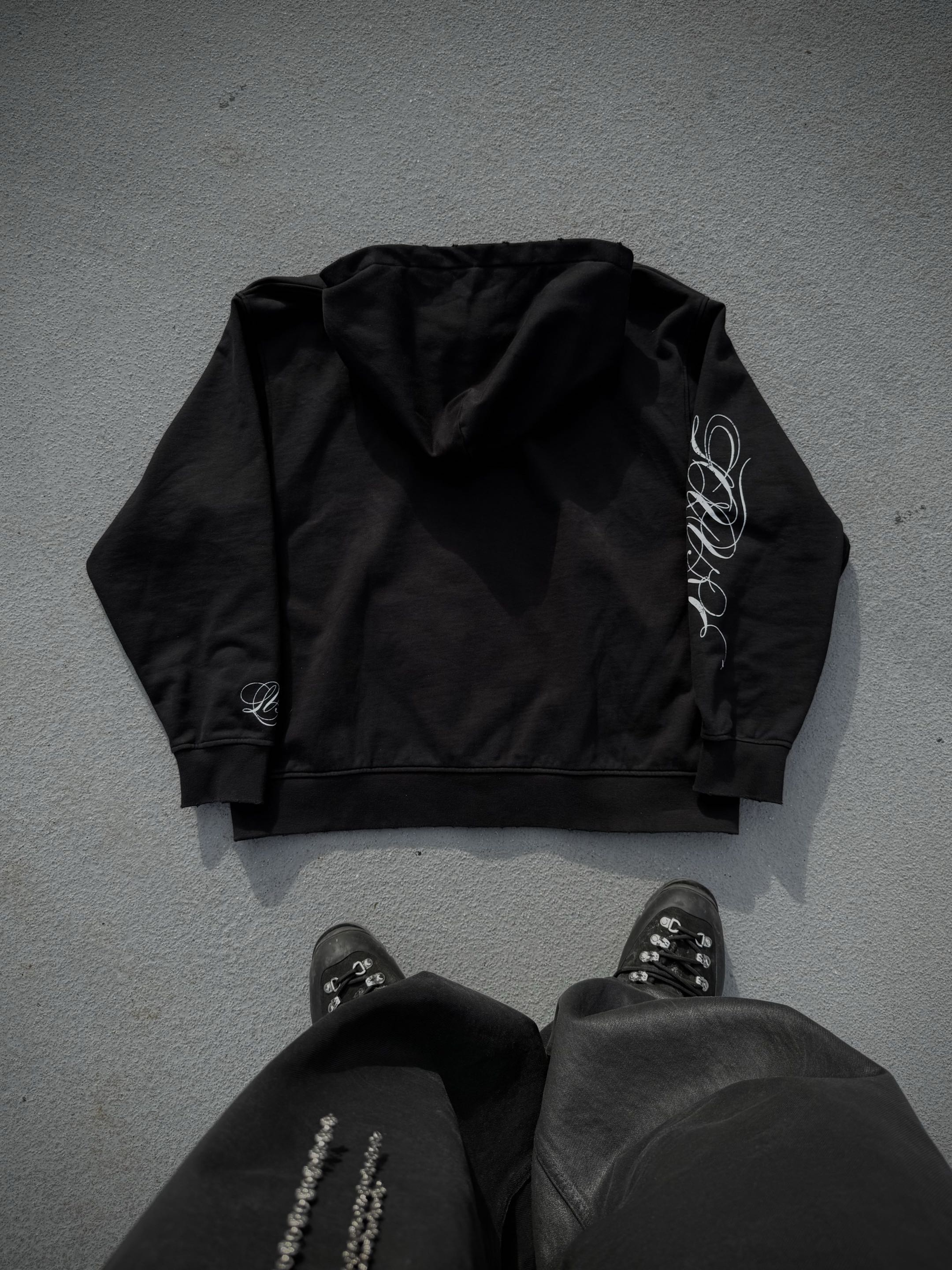 CREST ZIP-UP HOODIE (COMING SOON)